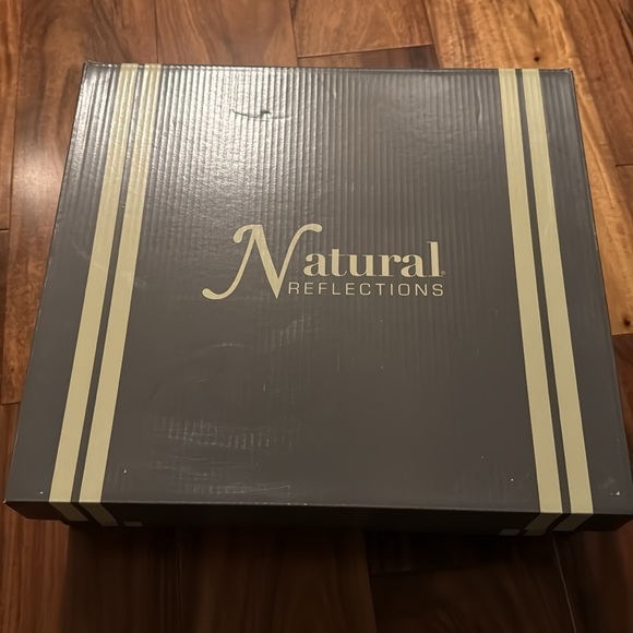 Boots - Picture 2 of 6